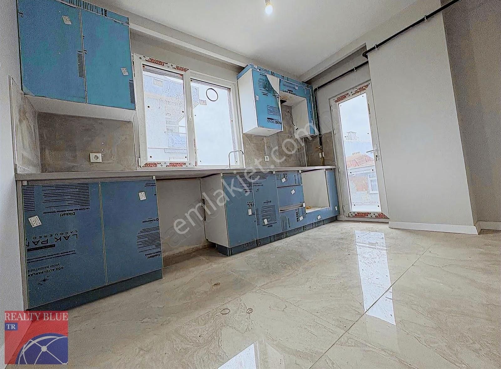 Sultanbeyli Turgut Reis Mah Kiralık Lüx Daire - Görsel 3