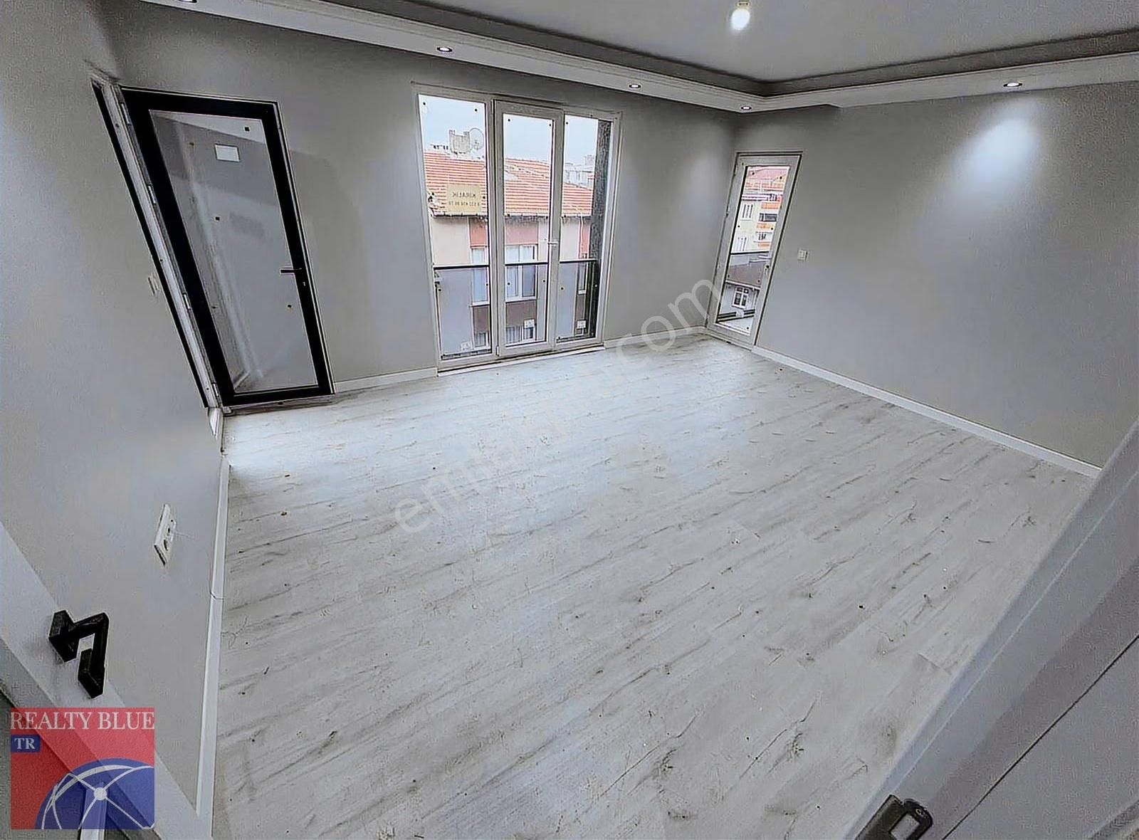 Sultanbeyli Turgut Reis Mah Kiralık Lüx Daire - Görsel 4