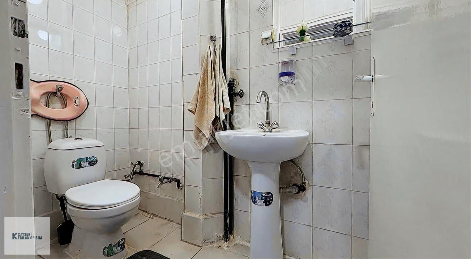 Yeni Mahalle De Merkezi Komunda İçi Ful Yapılı 3+1 Satılık Daire - Görsel 2