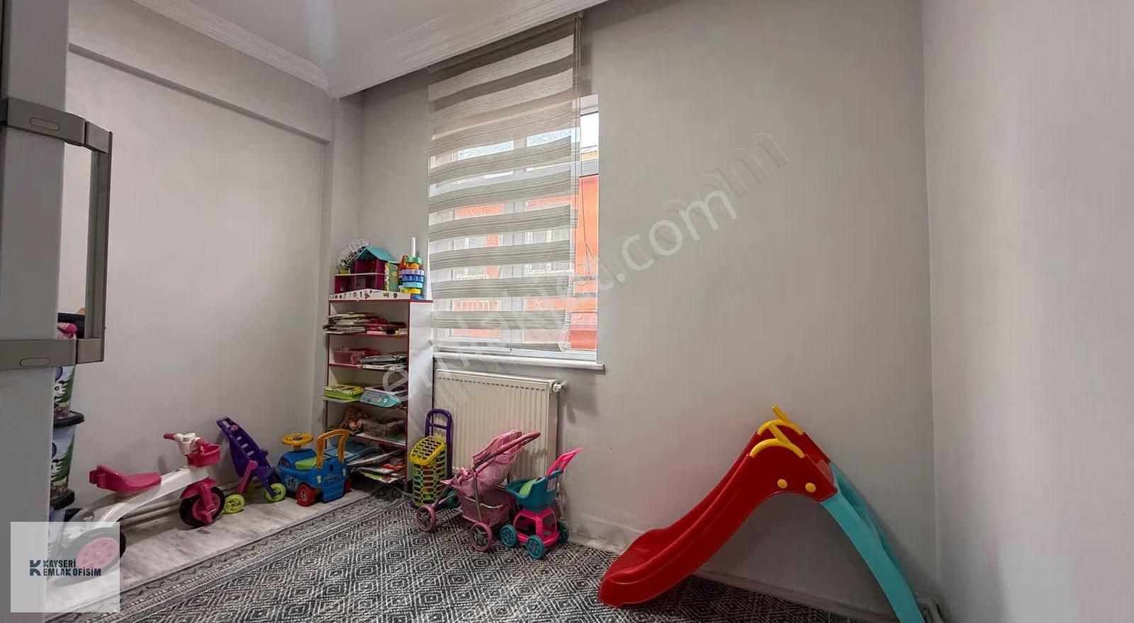 Yeni Mahalle De Merkezi Komunda İçi Ful Yapılı 3+1 Satılık Daire - Görsel 14