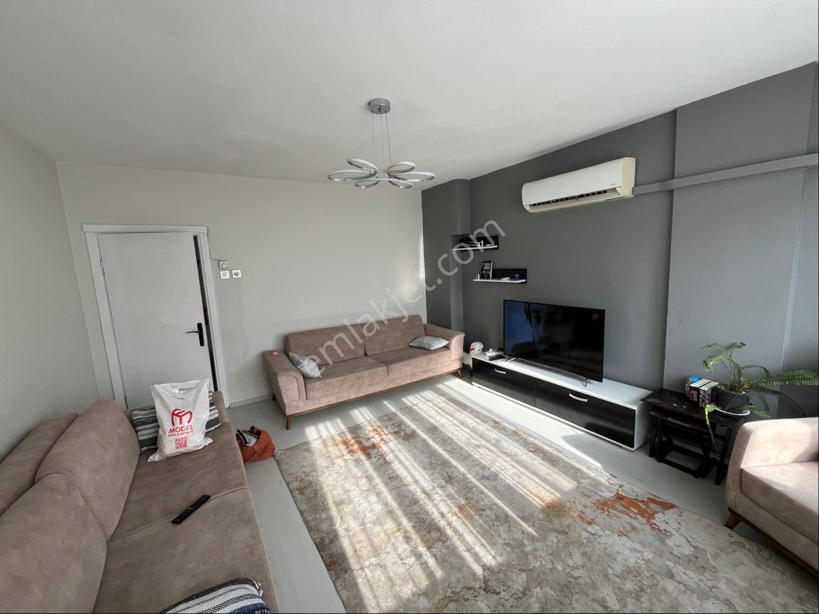 Miray Emlaktan Cumhuriyet Mahallesinde Satılık 3+1 Daire - Görsel 5