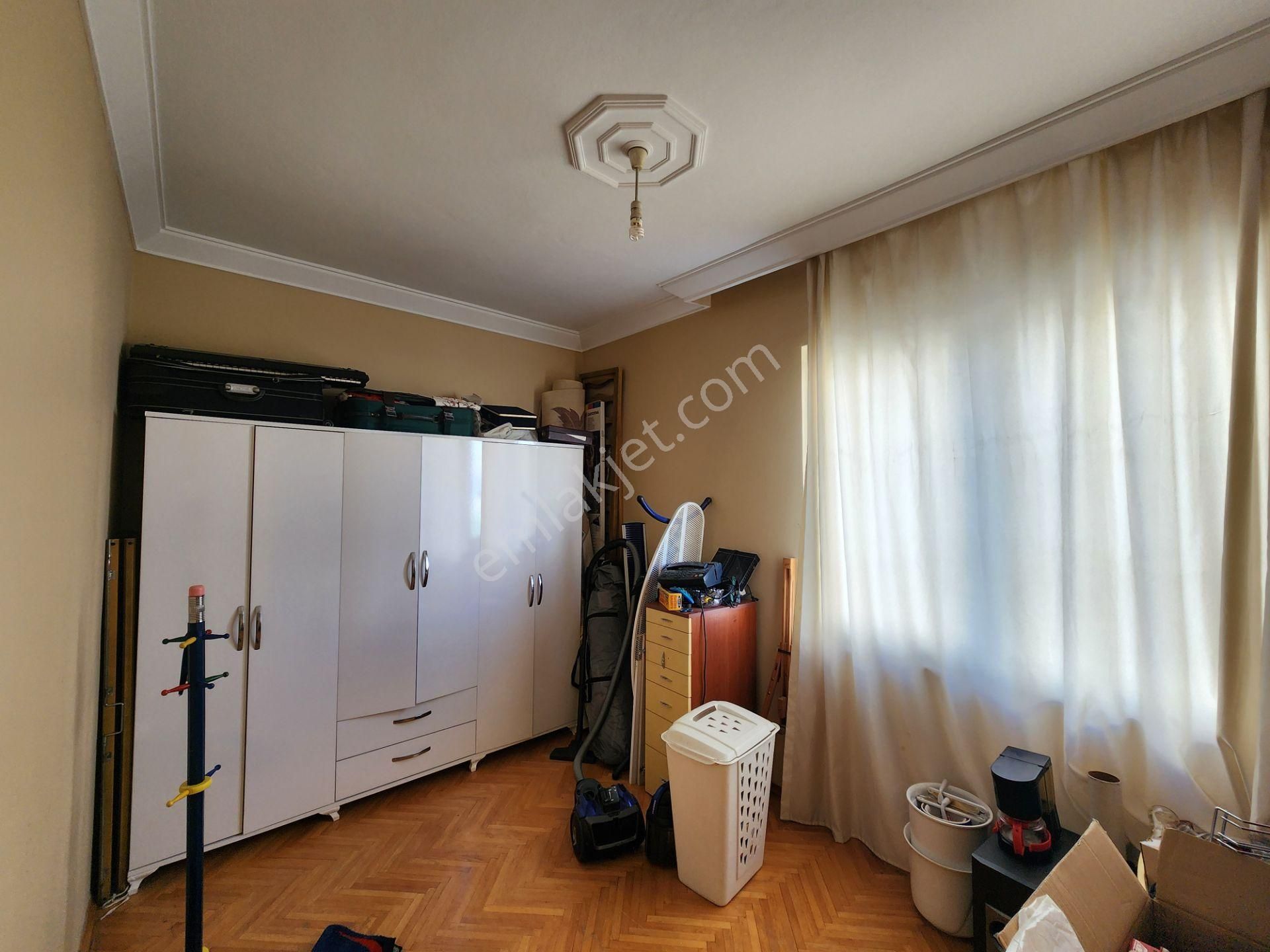 Şirinyalı'da Plaja 350 Mt 2. Katta Satılık 3+1 150 M2 Daire - Görsel 9