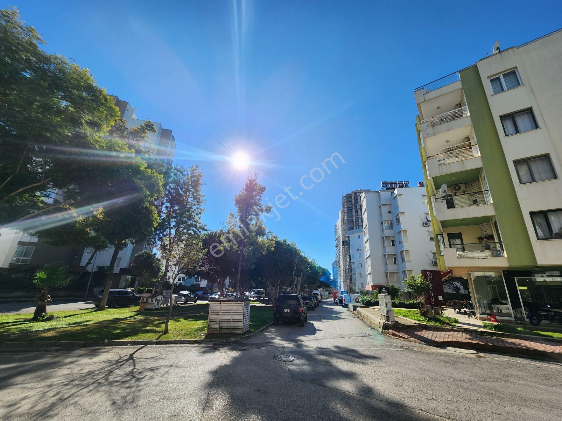 Şirinyalı'da Plaja 350 Mt 2. Katta Satılık 3+1 150 M2 Daire - Görsel 26