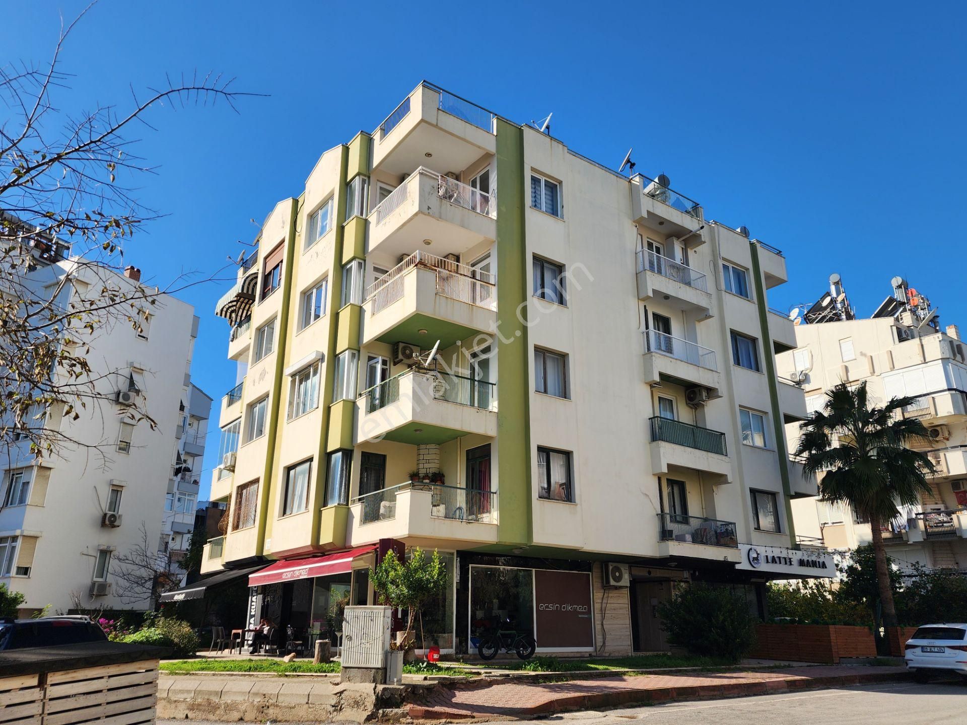 Şirinyalı'da Plaja 350 Mt 2. Katta Satılık 3+1 150 M2 Daire - Görsel 28