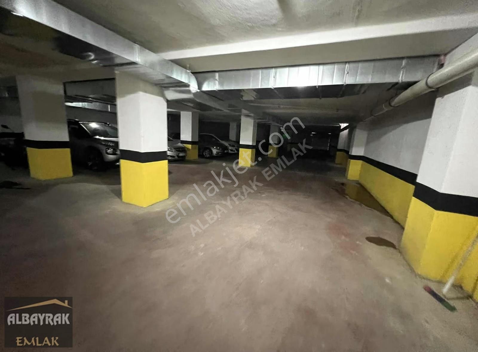 Albayrak Emlaktan Site İçersinde Kullanışlı Metro Yakın Daire - Görsel 19