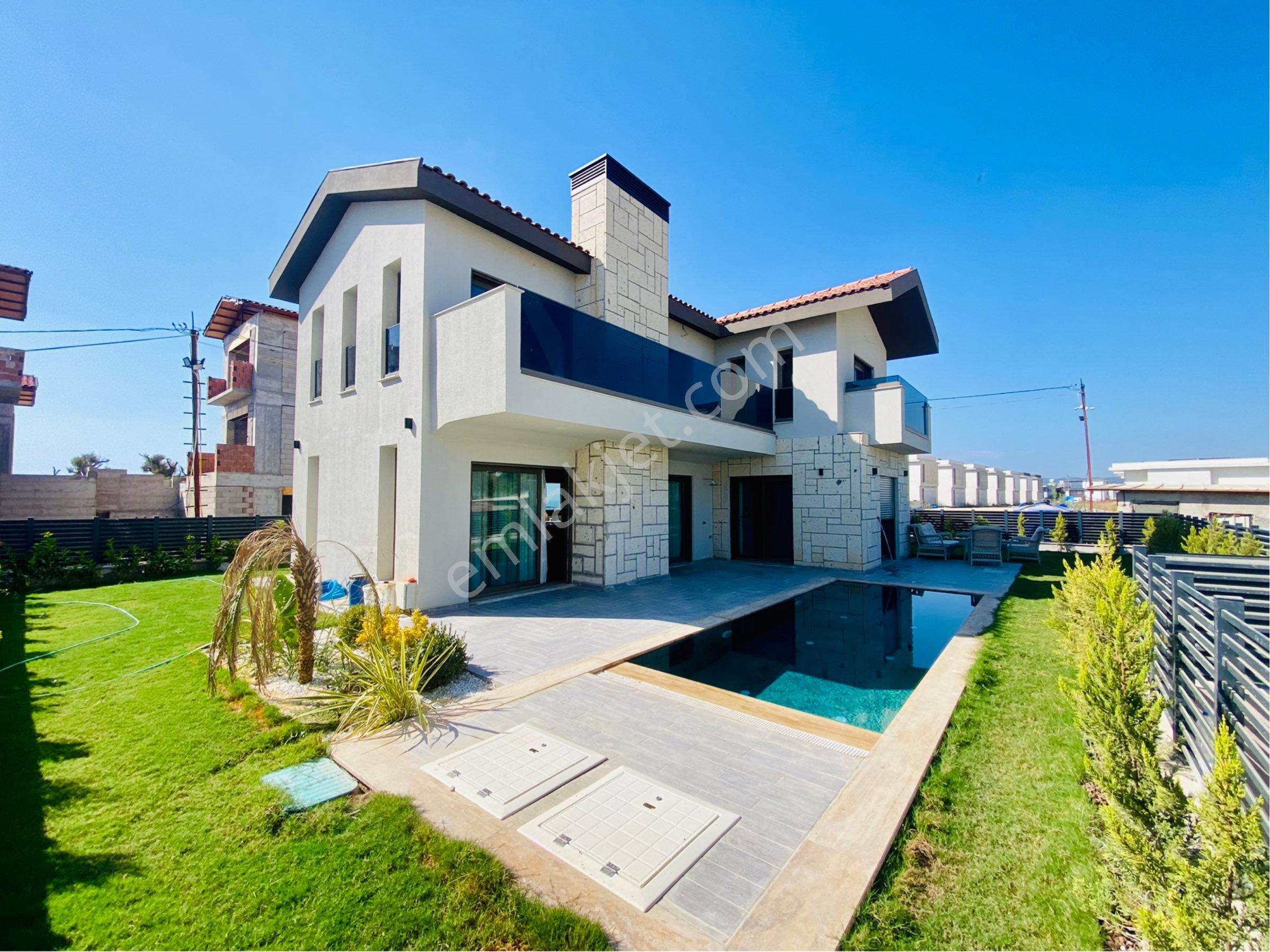 Özel Havuzlu Tek Müstakil 4+1 Villa - Görsel 6