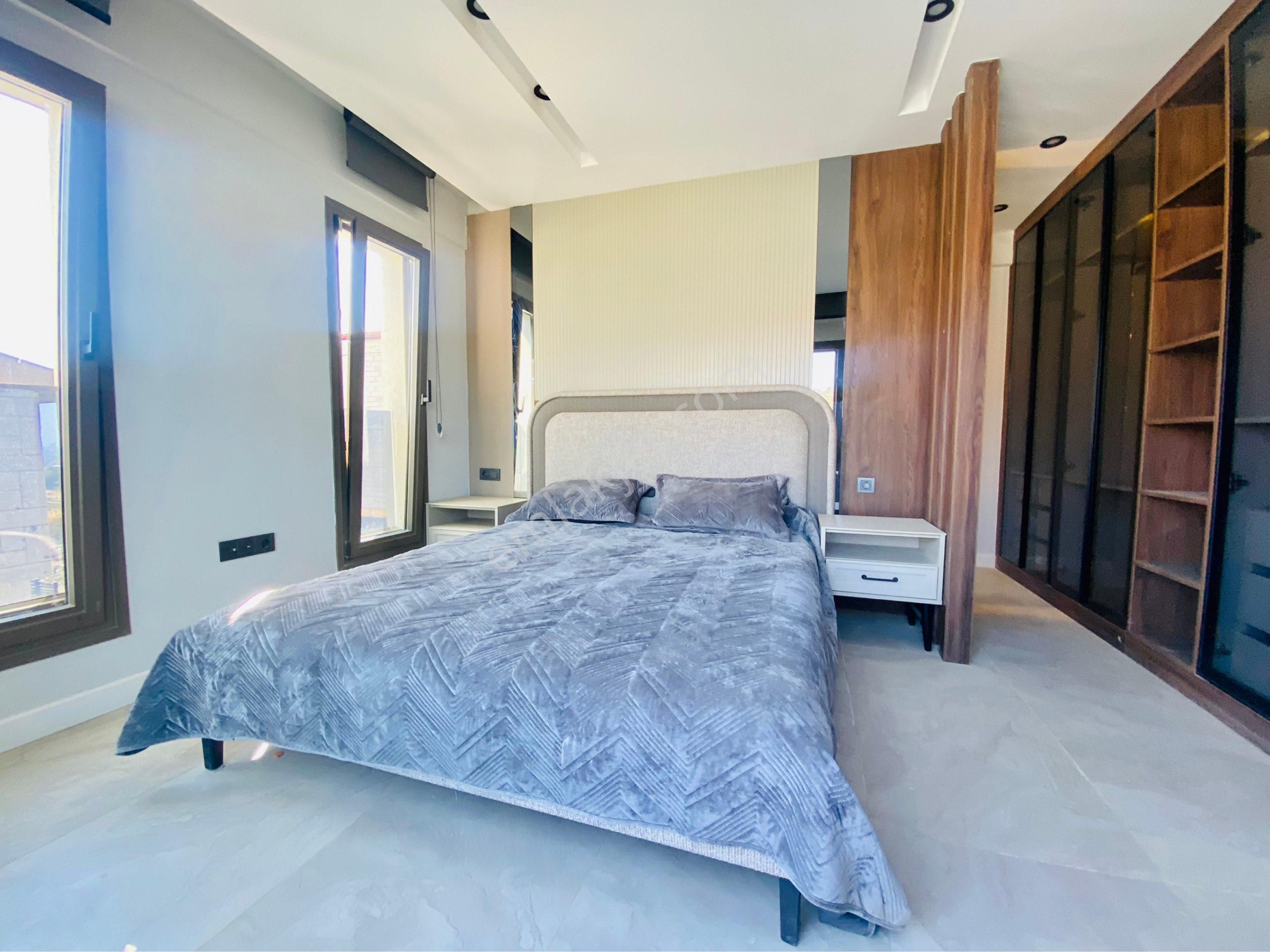 Özel Havuzlu Tek Müstakil 4+1 Villa - Görsel 12