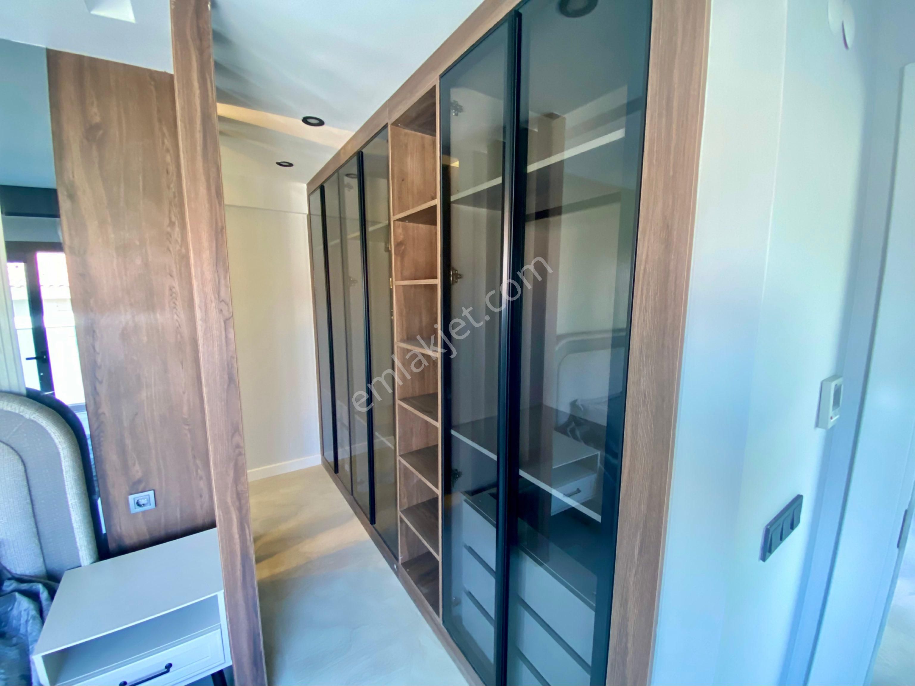 Özel Havuzlu Tek Müstakil 4+1 Villa - Görsel 17