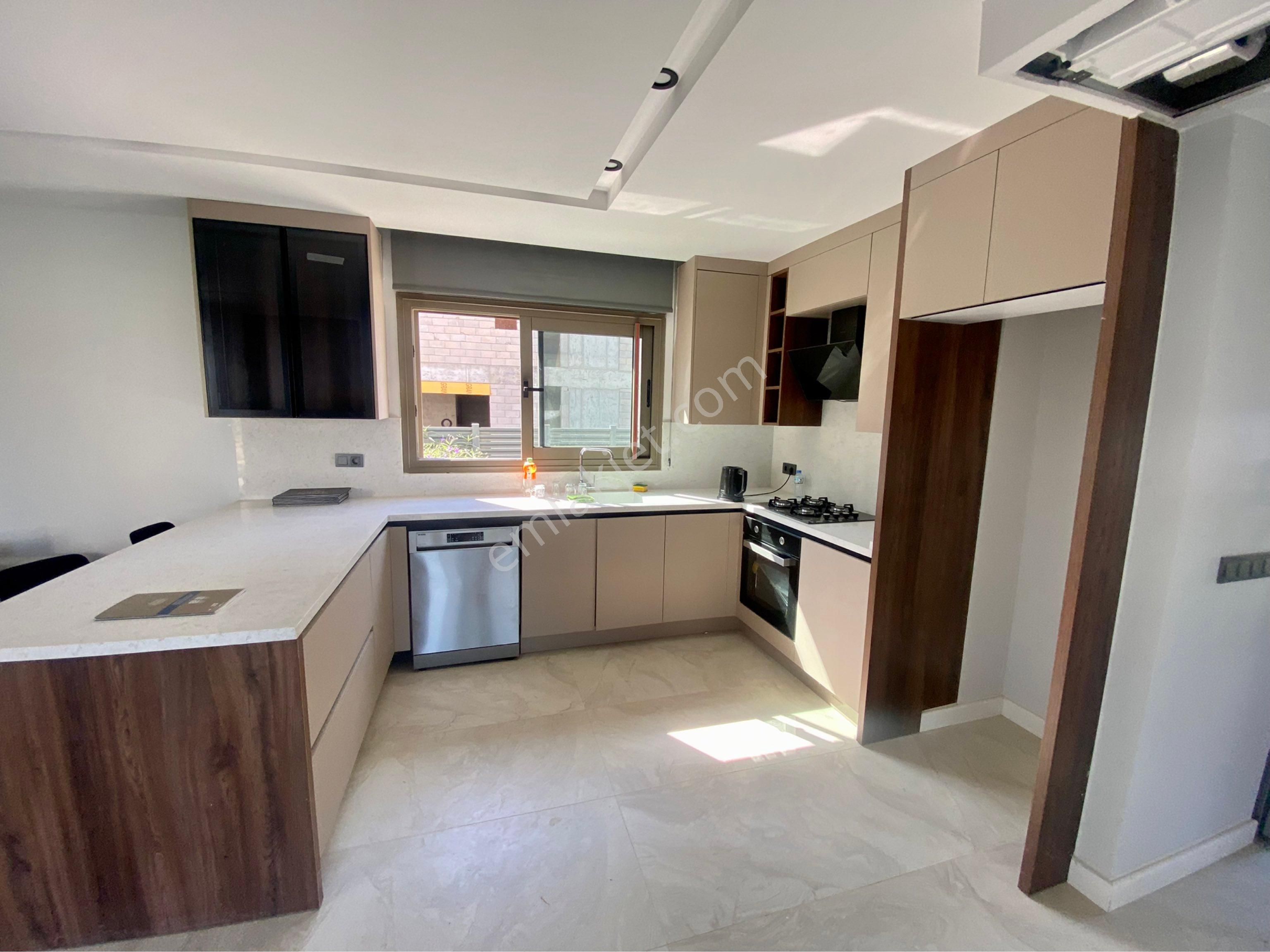 Özel Havuzlu Tek Müstakil 4+1 Villa - Görsel 20