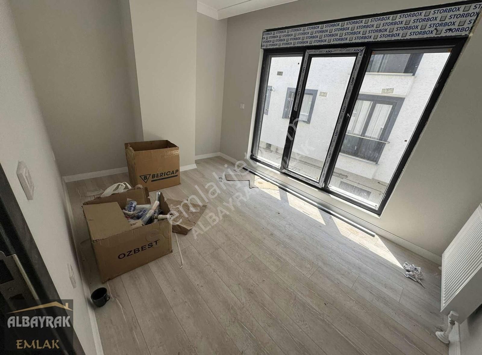 Albayrak Emlaktan Ön Cephe Sıfır Daire İfm Yakın - Görsel 19