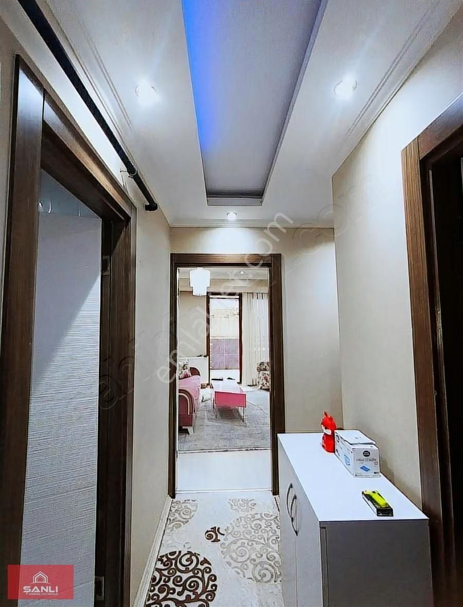 Buca Üçkuyular Halısaha, Pazaryeri Karşısı Metro Çıkışına Yakın - Görsel 2