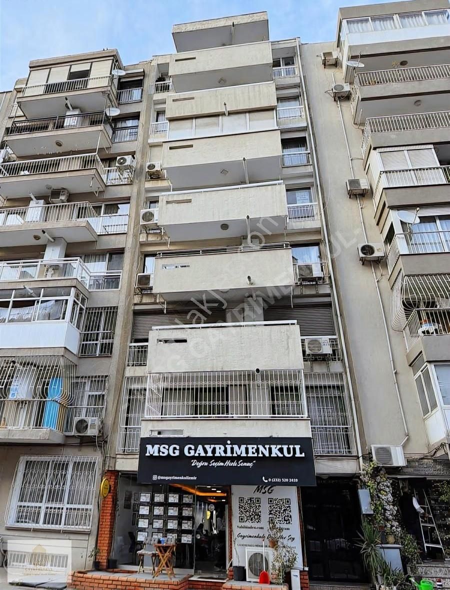 Msg'den Leb-i Derya Manzaralı 180 M2-4+1 Ara Kat Yalı Dairesi - Görsel 3