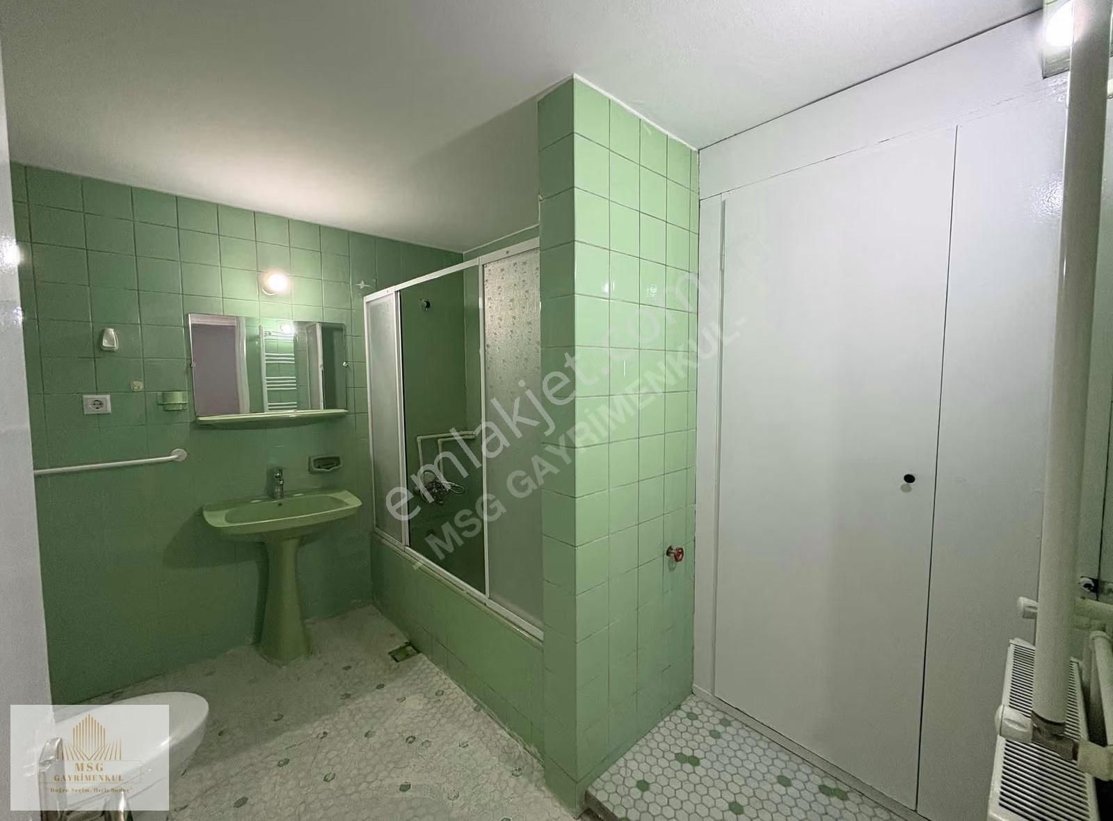 Msg'den Leb-i Derya Manzaralı 180 M2-4+1 Ara Kat Yalı Dairesi - Görsel 14