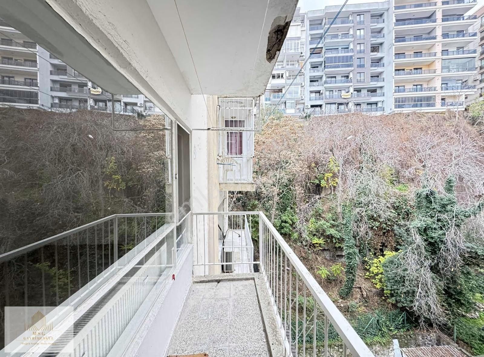 Msg'den Sahile Paralel Cadde Üstünde Arakat Masrafsız Fırsat 2+1 - Görsel 12