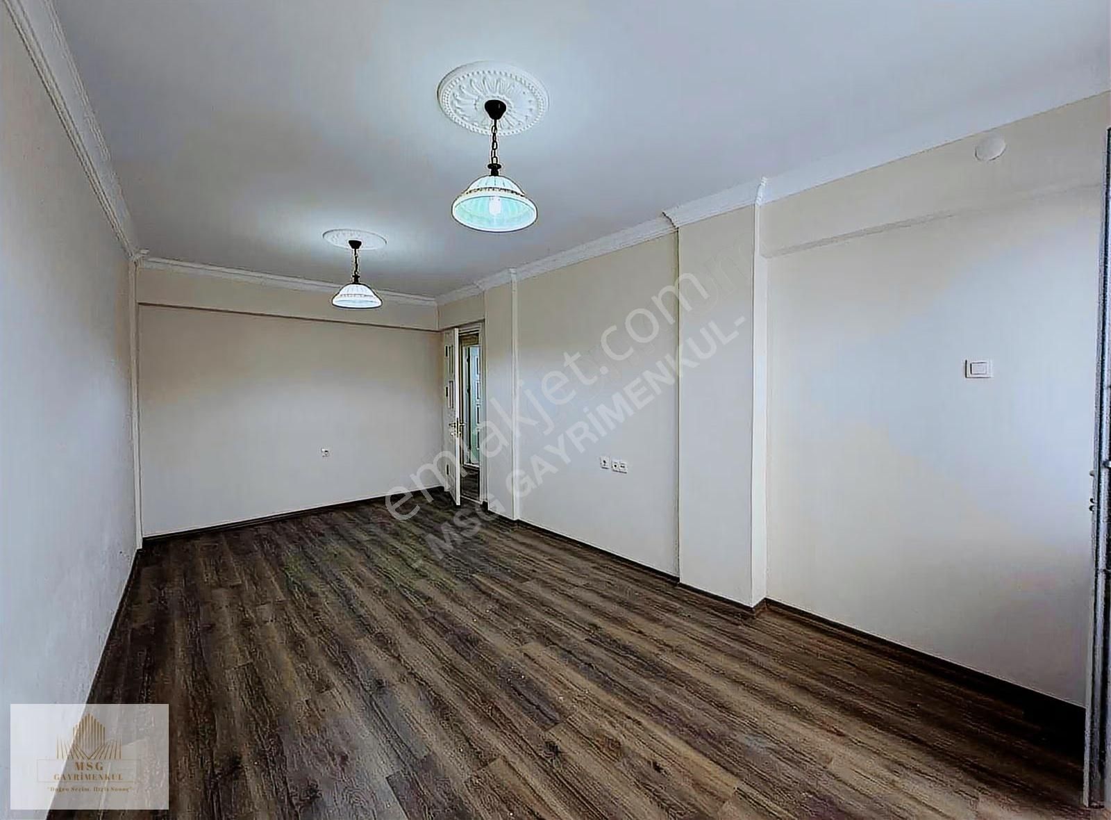 Msg'den Güzelyalıda Mithatpaşa Cadde Dibinde 2+1 Masrafsız Daire - Görsel 32