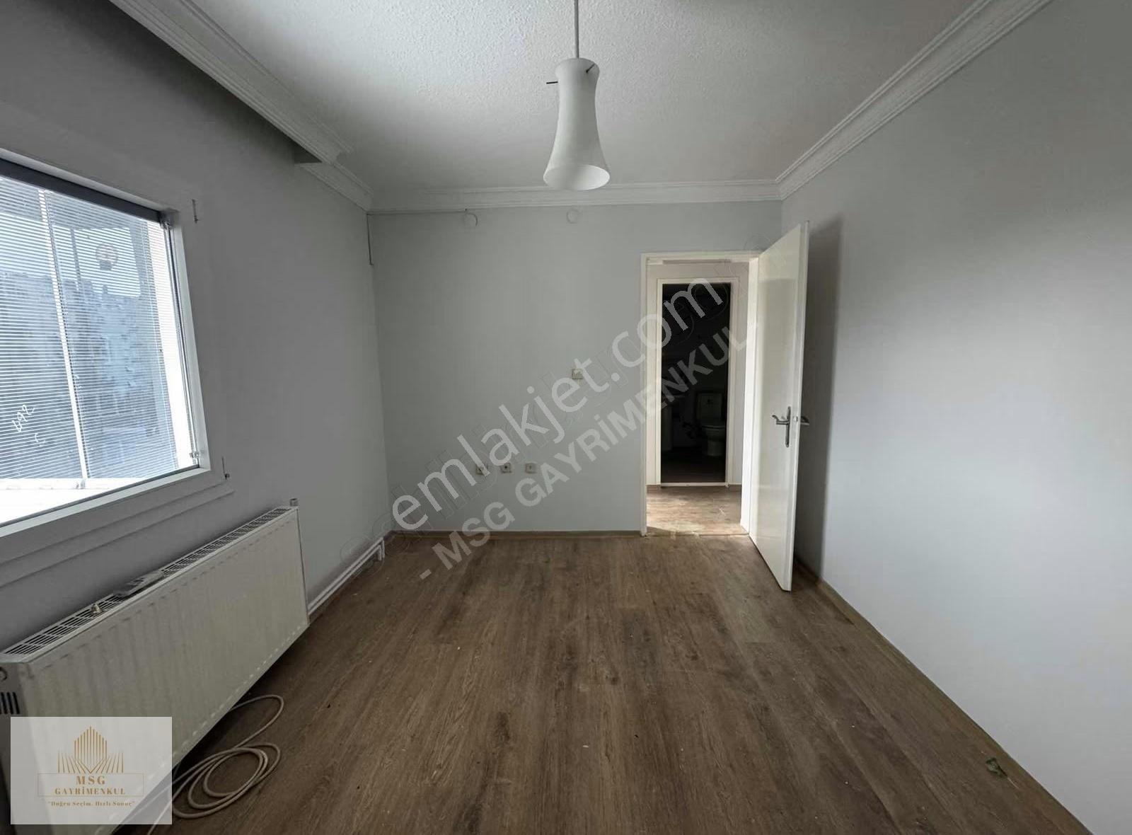 Msgden Deniz Manzaralı Site İçinde Asansörlü-otoparklı 3+1 Daire - Görsel 36