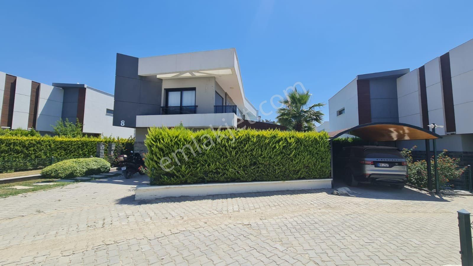 Değirmendere’de Özel Havuzlu Geniş Bahçeli Villa - Görsel 3