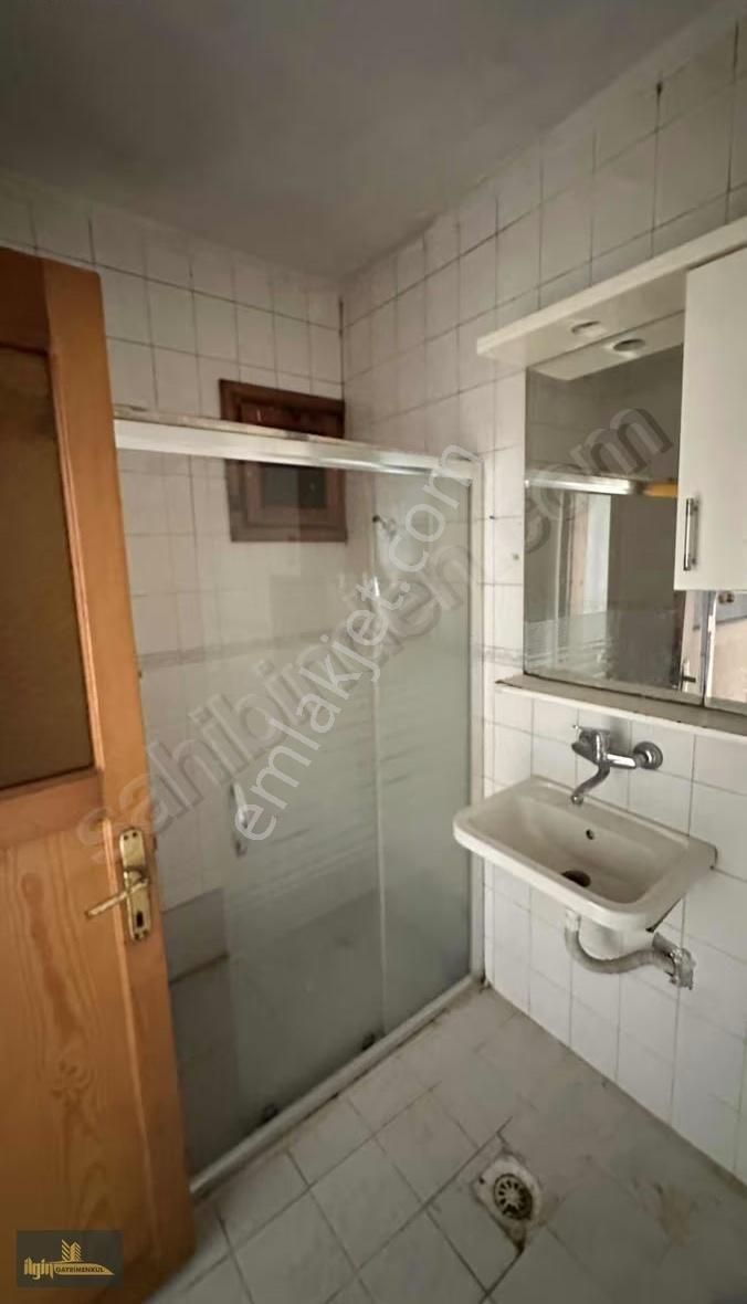Yalova Merkez'de Kiralık 3+1 Daire - Görsel 6