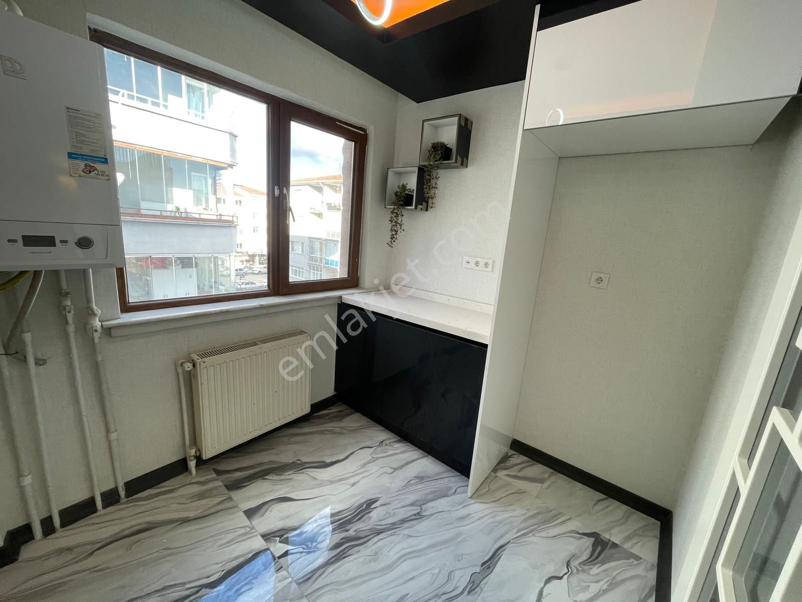 Akşemsettin Mh 4+1 Bağımsız Ebeveyn Banyolu Full+full Yapılı Dubleks Teras Daire - Görsel 3