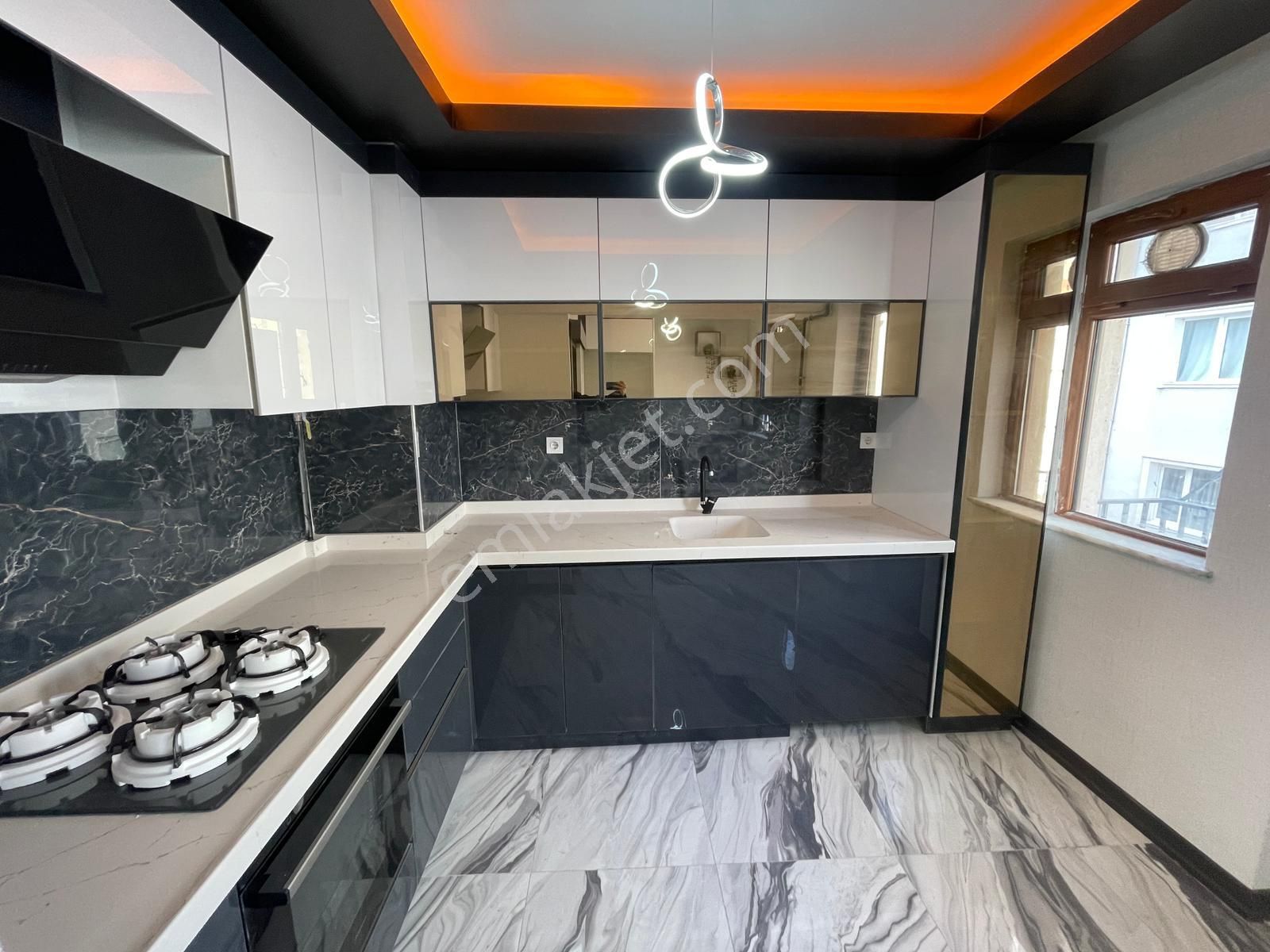 Akşemsettin Mh 4+1 Bağımsız Ebeveyn Banyolu Full+full Yapılı Dubleks Teras Daire - Görsel 4
