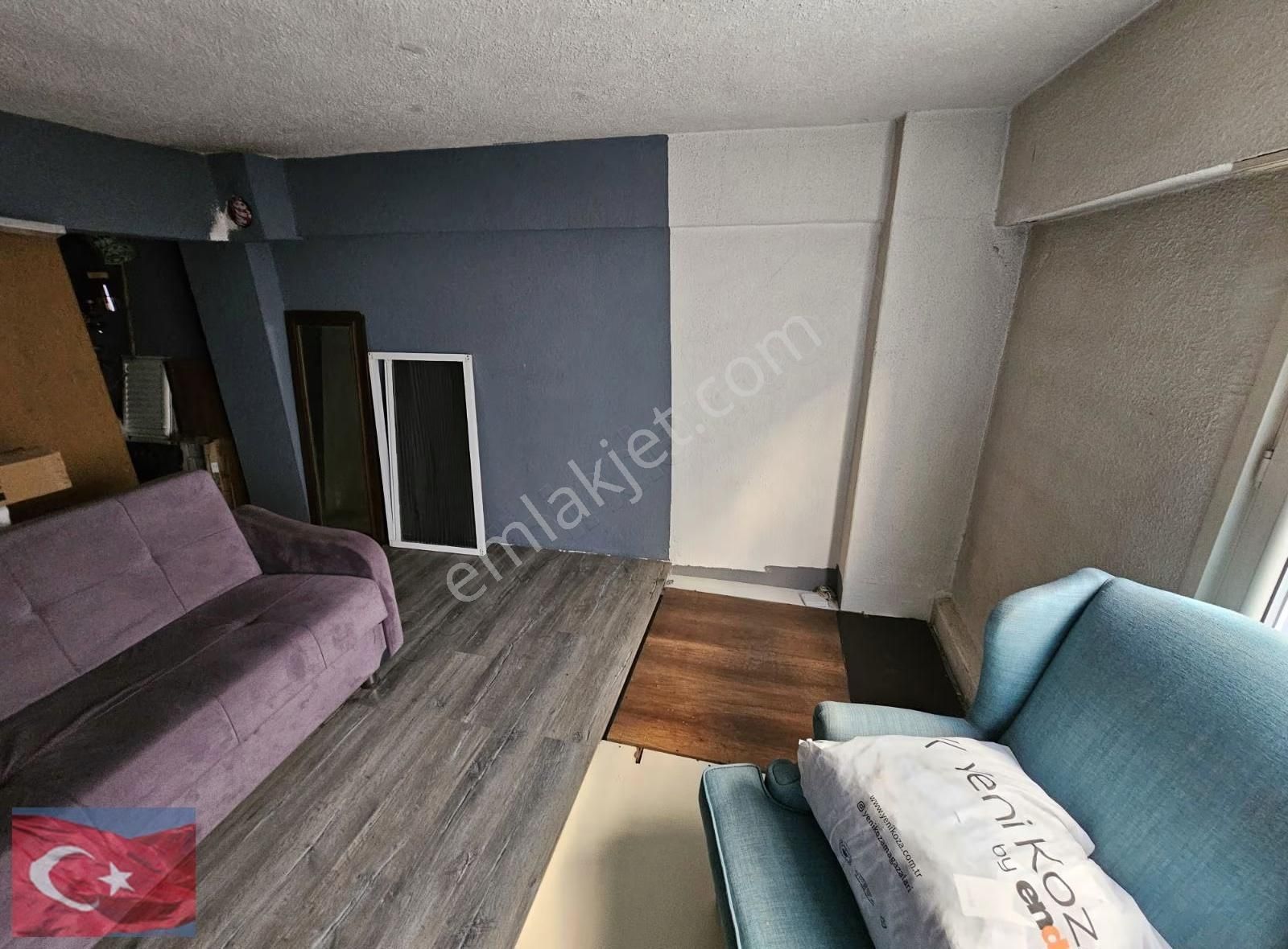 Kocamustafapaşa Merkeze Yakın Asma Katlı 50mk Dükkan 2.200.000tl - Görsel 24