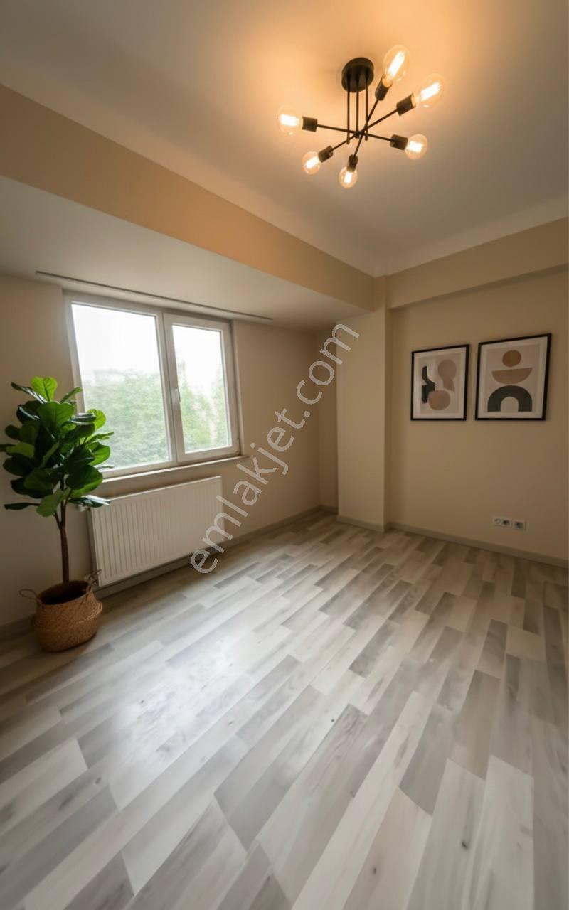 Yeni Sahibine Hazır, Bakımlı Ve Ferah Daire