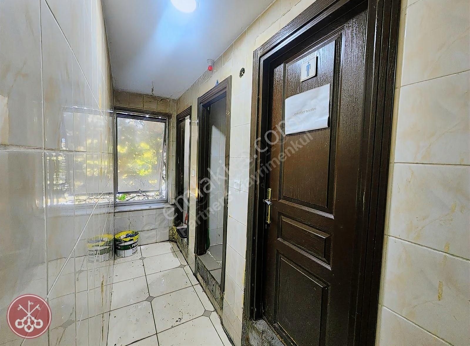 Bağcılar Bilginer İş Merkezinde Satılık 250 M² İş Yeri - Görsel 40
