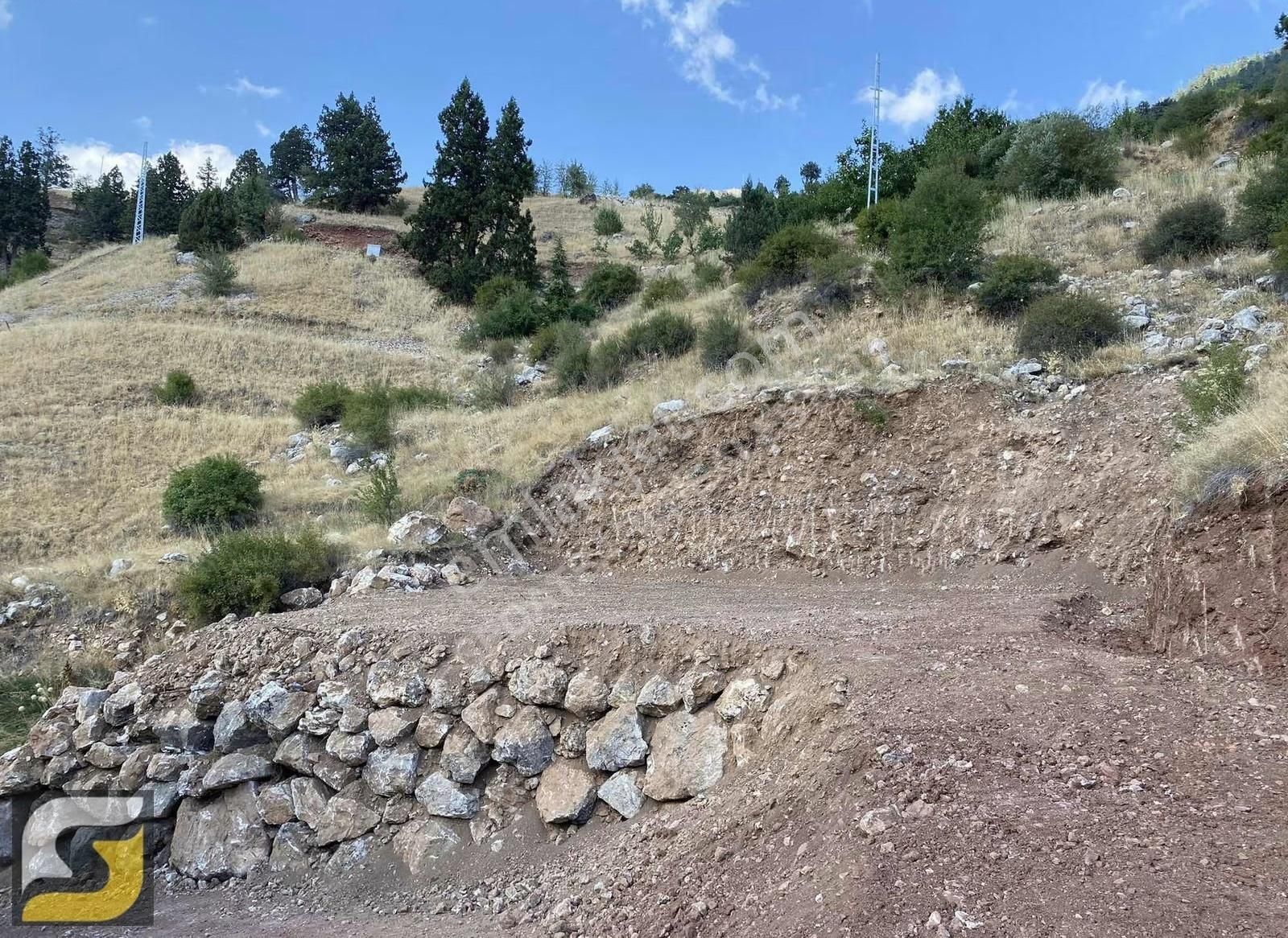 Çayarası Yaylasında Satılık 185 M2 Tarla - Görsel 9