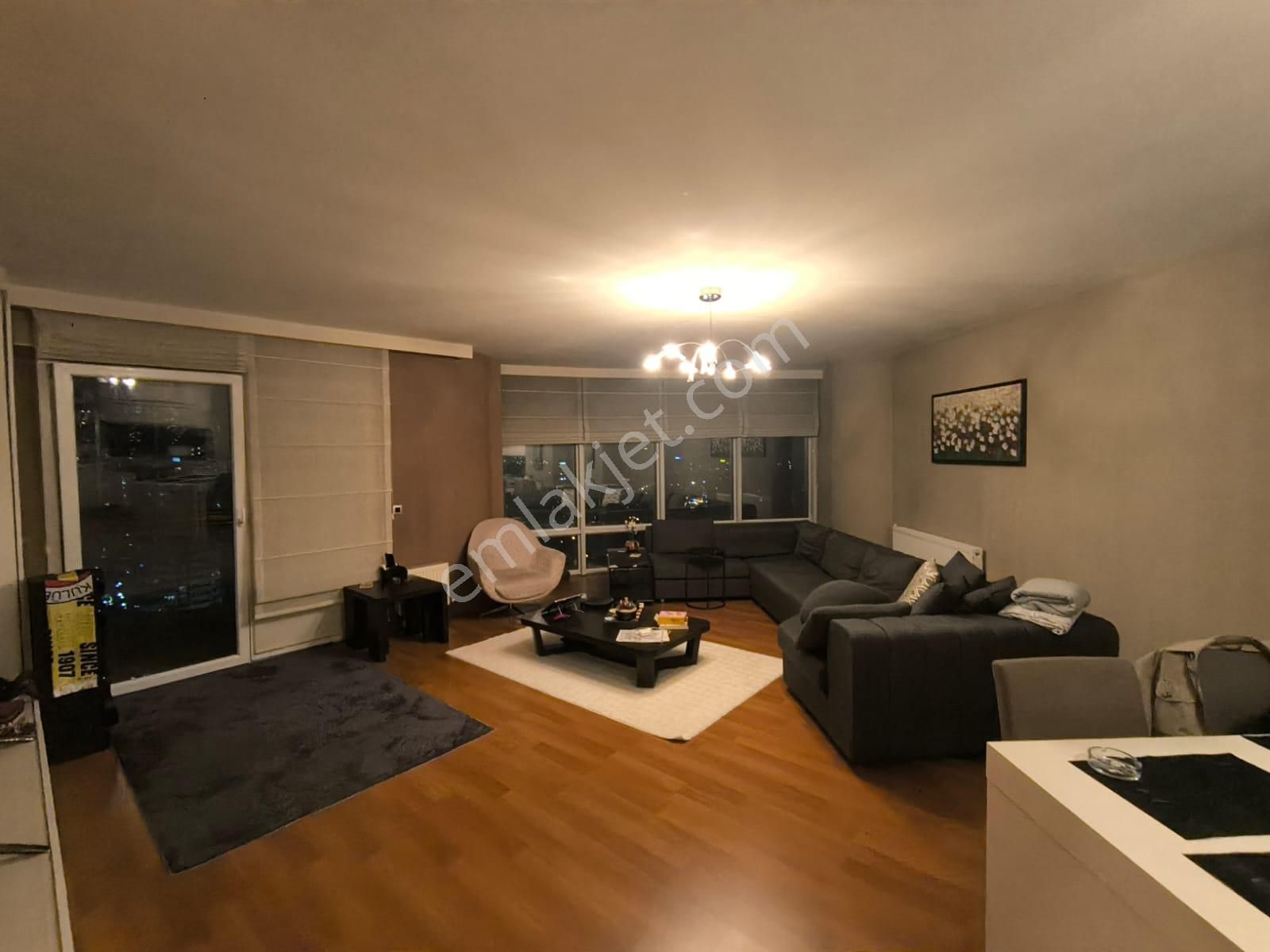 Bahçeşehir'in Merkezinde Eşyalı Kiralık 1+1 Daire - Görsel 3