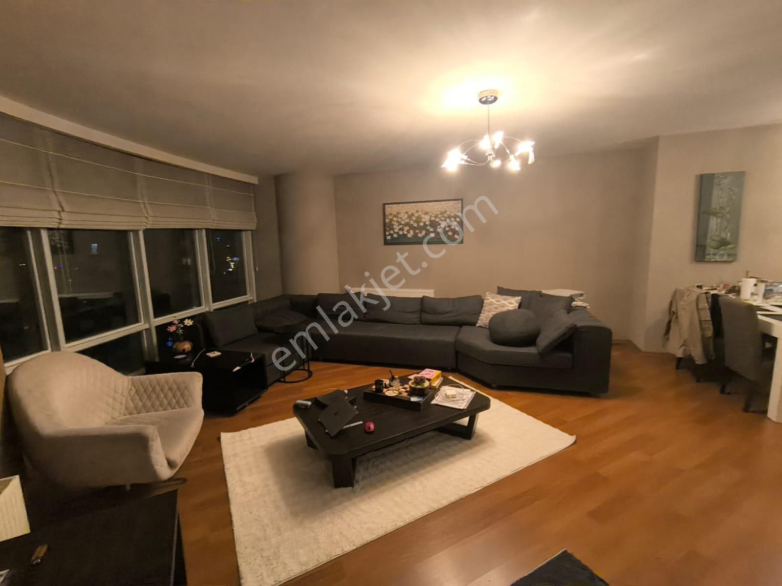 Bahçeşehir'in Merkezinde Eşyalı Kiralık 1+1 Daire - Görsel 8