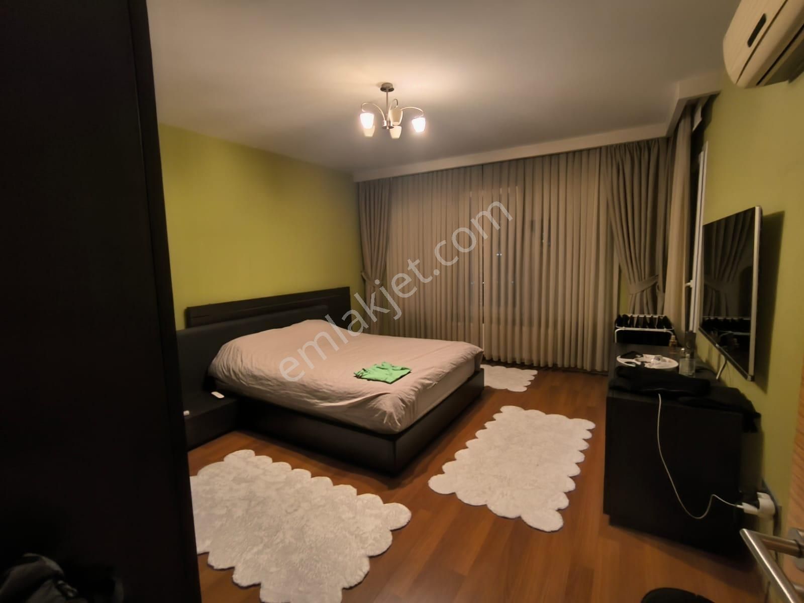 Bahçeşehir'in Merkezinde Eşyalı Kiralık 1+1 Daire - Görsel 9