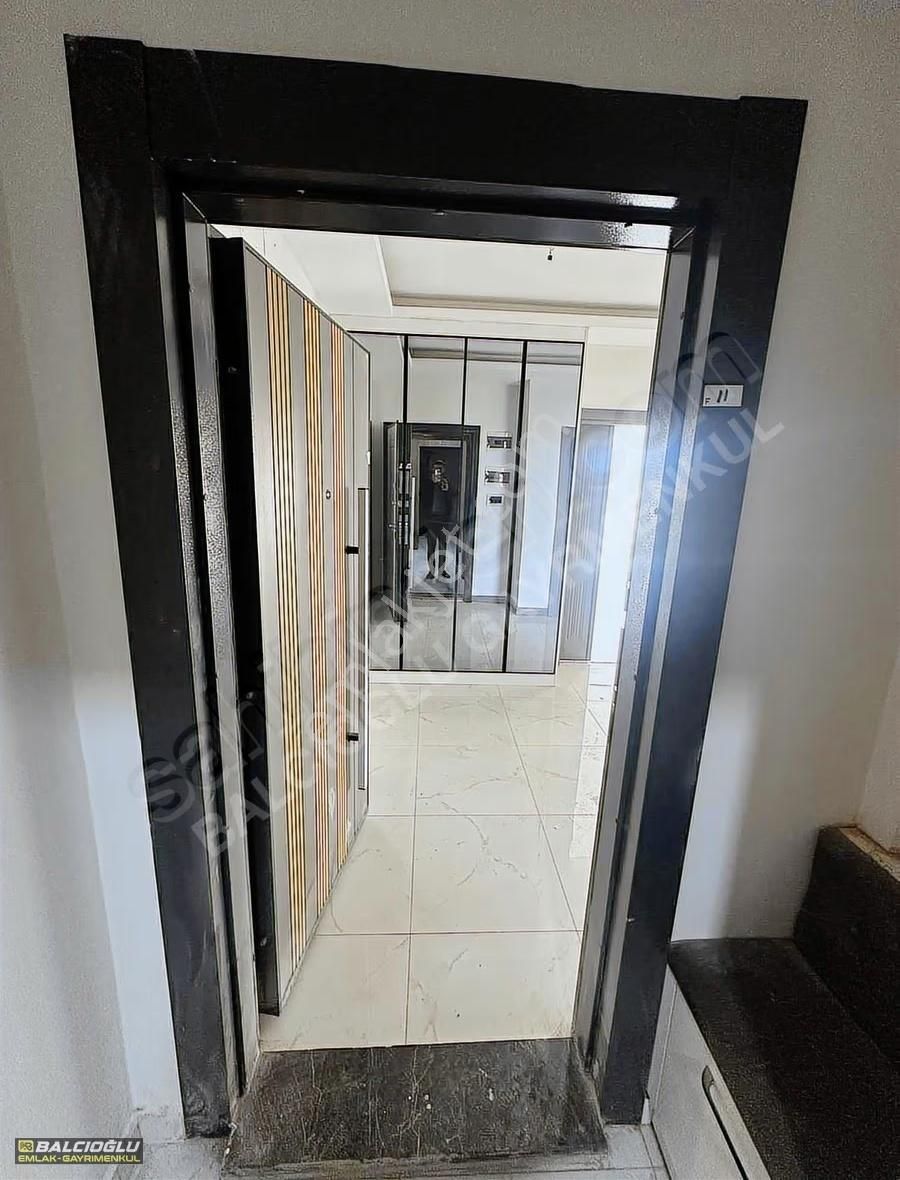 Balcıoğlu Emlaktan Ulukapıda Lüks Arakat 3+1 Sıfır Kiralık Daire - Görsel 9