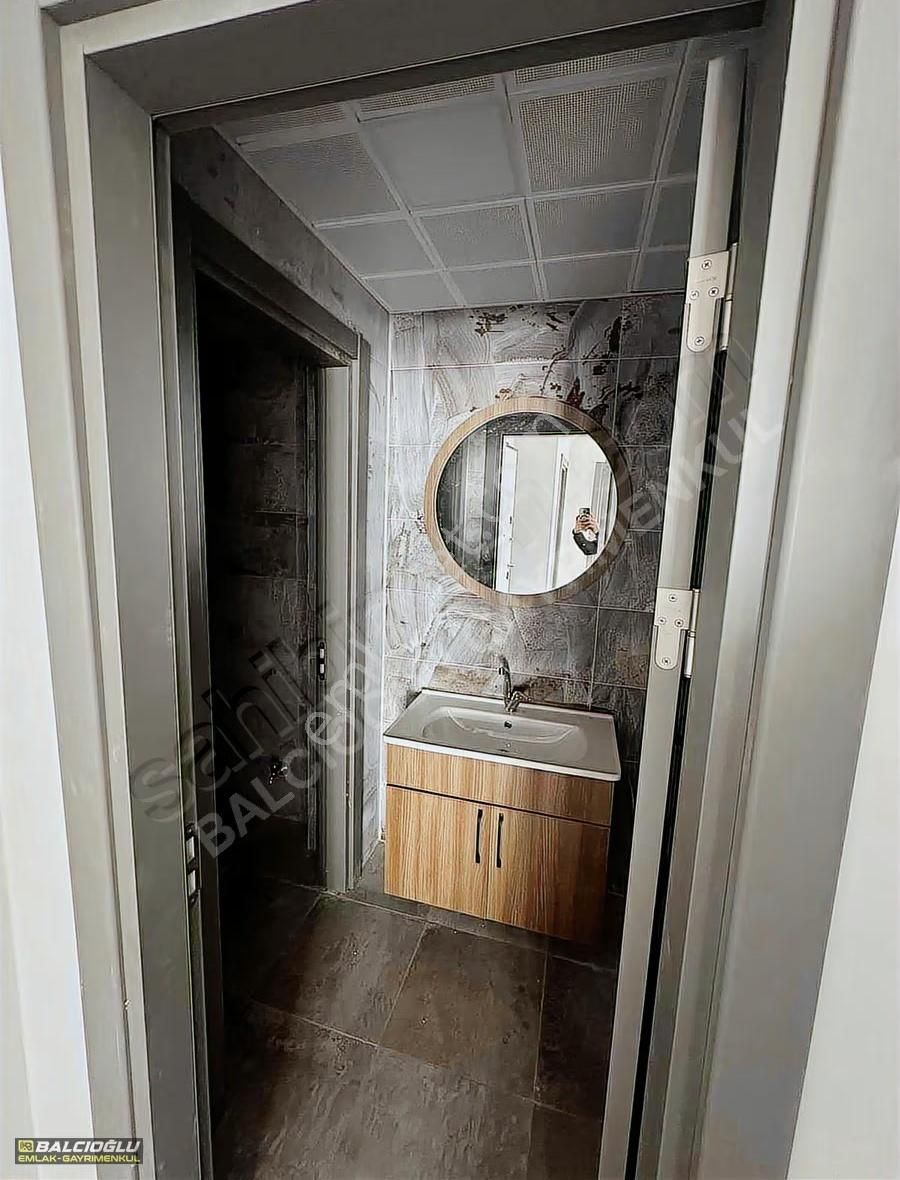 Balcıoğlu Emlaktan Ulukapıda Lüks Arakat 3+1 Sıfır Kiralık Daire - Görsel 14