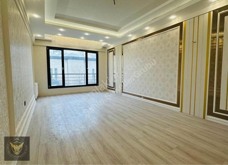 Beylikdüzü'nde Merkezi Konumda Metrobüse Yakın 3+1 Lüx Dairemiz