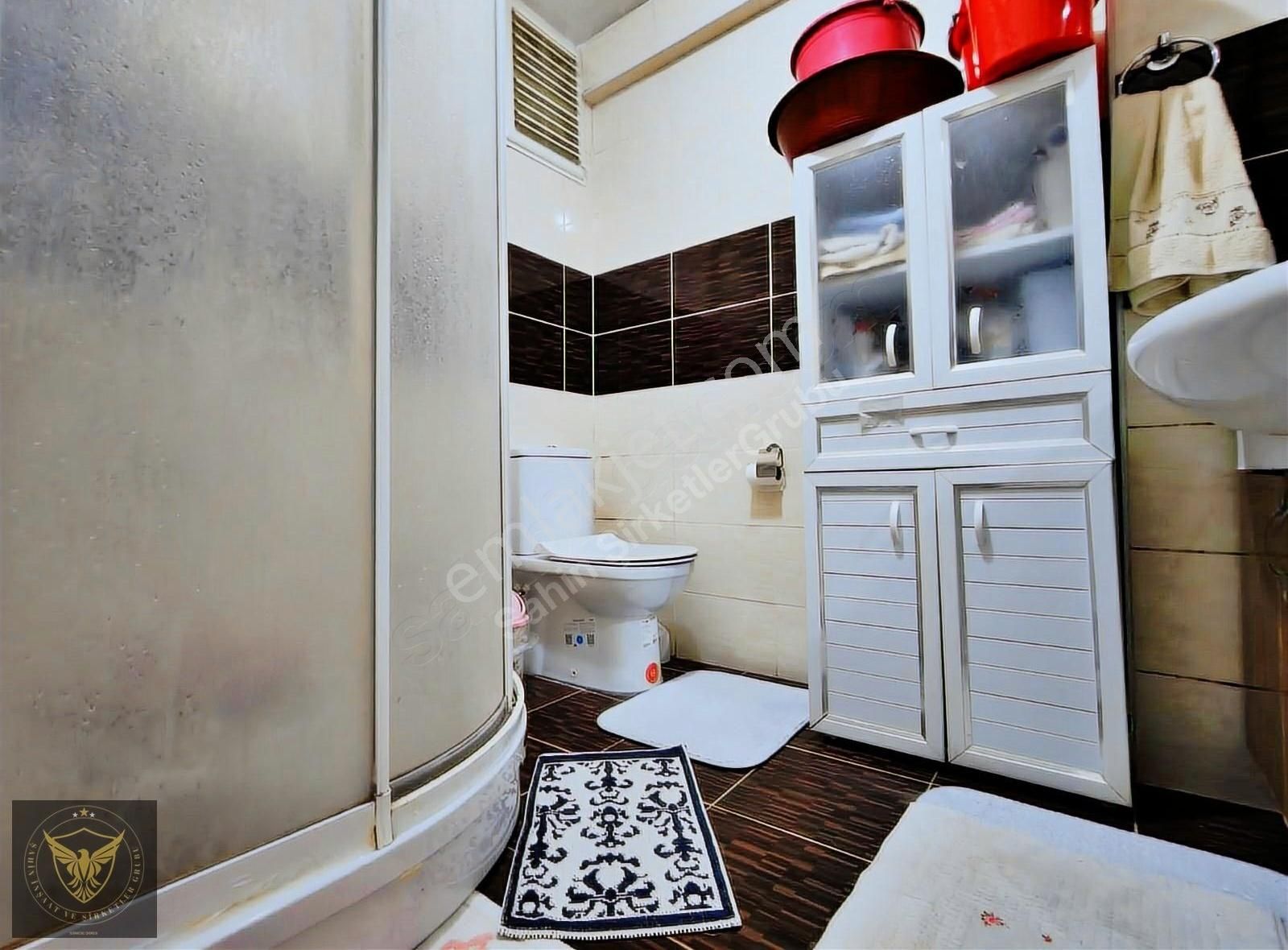 Metrobüse Yürüme Mesafesinde Geniş M2'li 2+1 Fırsat Dairemiz.. - Görsel 4