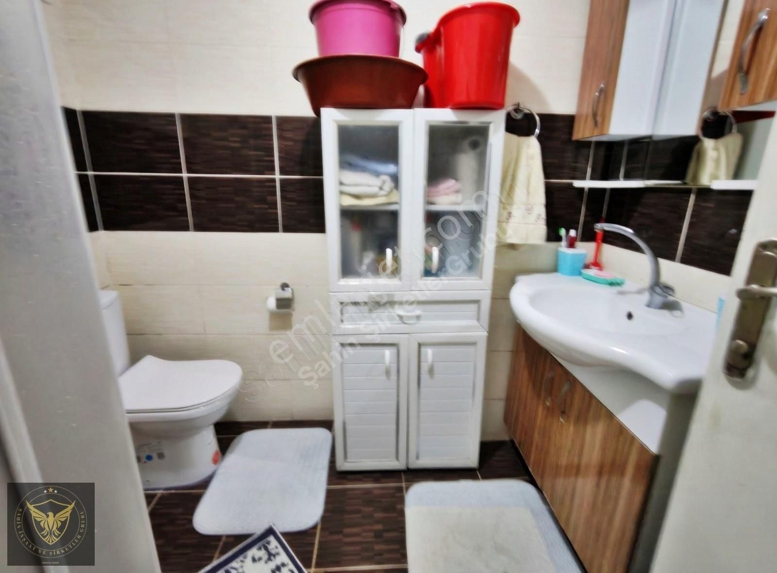 Metrobüse Yürüme Mesafesinde Geniş M2'li 2+1 Fırsat Dairemiz.. - Görsel 15