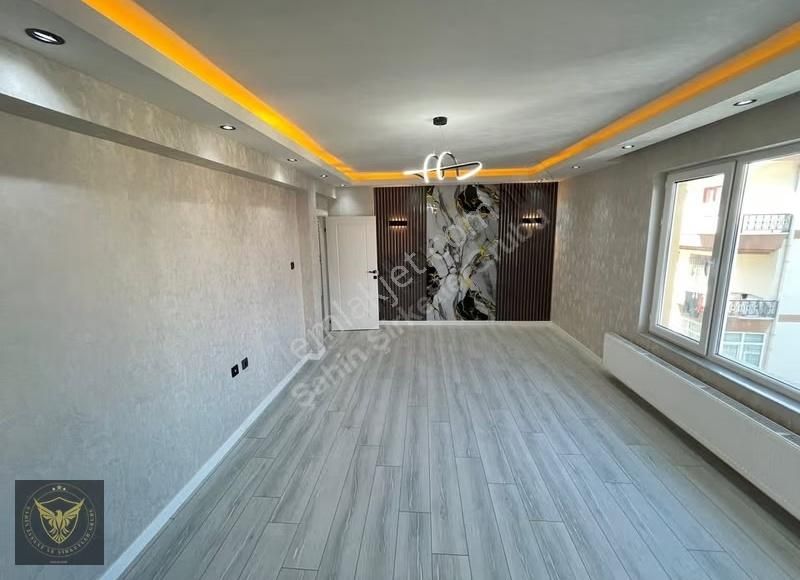 Beylikdüzü'nde Metrobüse Komşu 2+1 Özel Tasarımlı Dairemiz... - Görsel 13