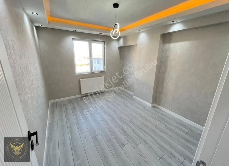 Beylikdüzü'nde Metrobüse Komşu 2+1 Özel Tasarımlı Dairemiz... - Görsel 11