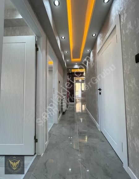 Beylikdüzü'nde Metrobüse Komşu 2+1 Özel Tasarımlı Dairemiz... - Görsel 8