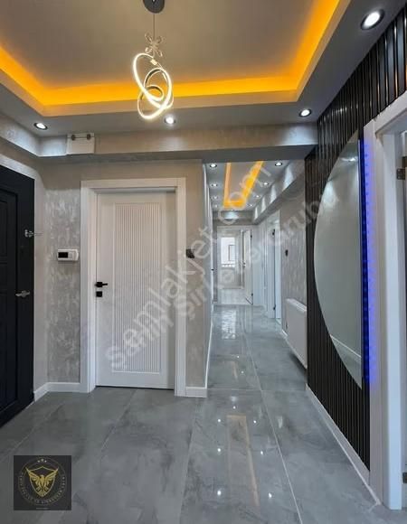 Beylikdüzü'nde Metrobüse Komşu 2+1 Özel Tasarımlı Dairemiz... - Görsel 4