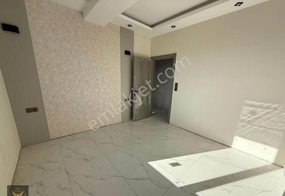 Beylikdüzü Yakuplu Mh.kent Ormanı Manzaralı 2+1 Şık Dairemiz - Görsel 3