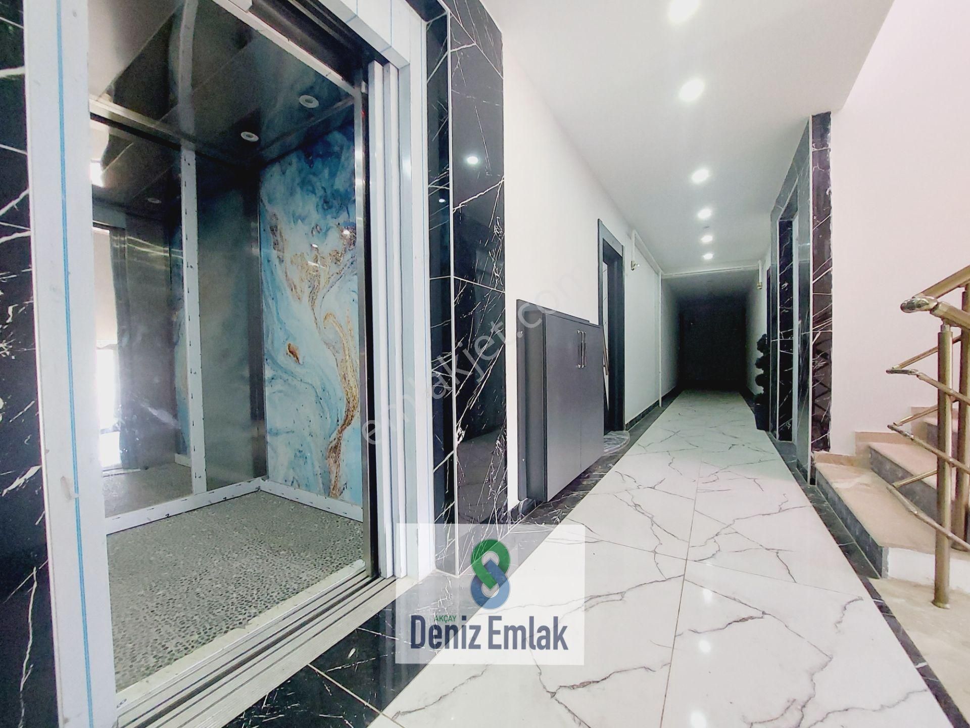 Denizden Akçayda Öncephe Kapalı Otoparklı Devasa Balkonlu Satılık 2+1 Daire. - Görsel 23