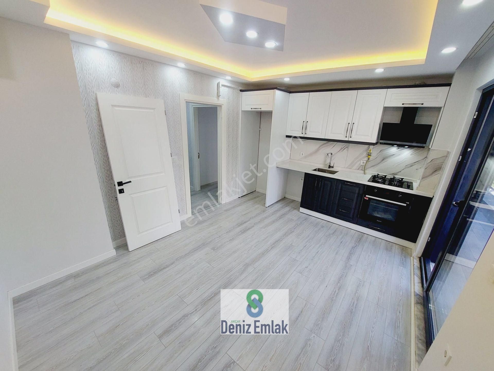 Denizden Akçayda Öncephe Kapalı Otoparklı Devasa Balkonlu Satılık 2+1 Daire. - Görsel 2