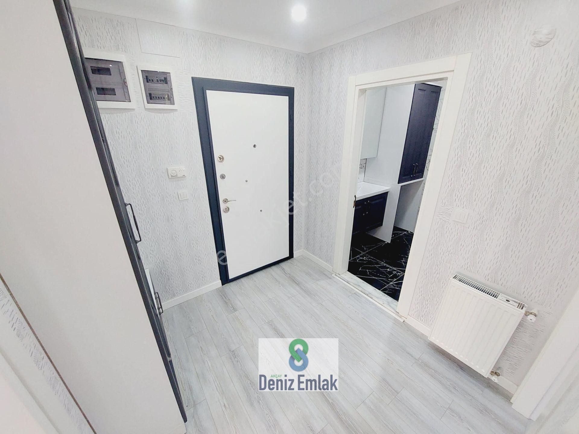 Denizden Akçayda Öncephe Kapalı Otoparklı Devasa Balkonlu Satılık 2+1 Daire. - Görsel 15