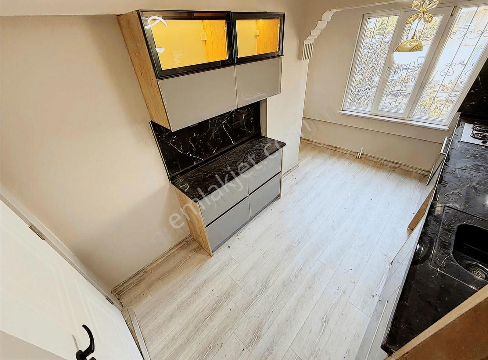 Parladan Yüksek Giriş Köşe Cephe 3+1 Şık Tasarımlı Konsept Daire - Görsel 28