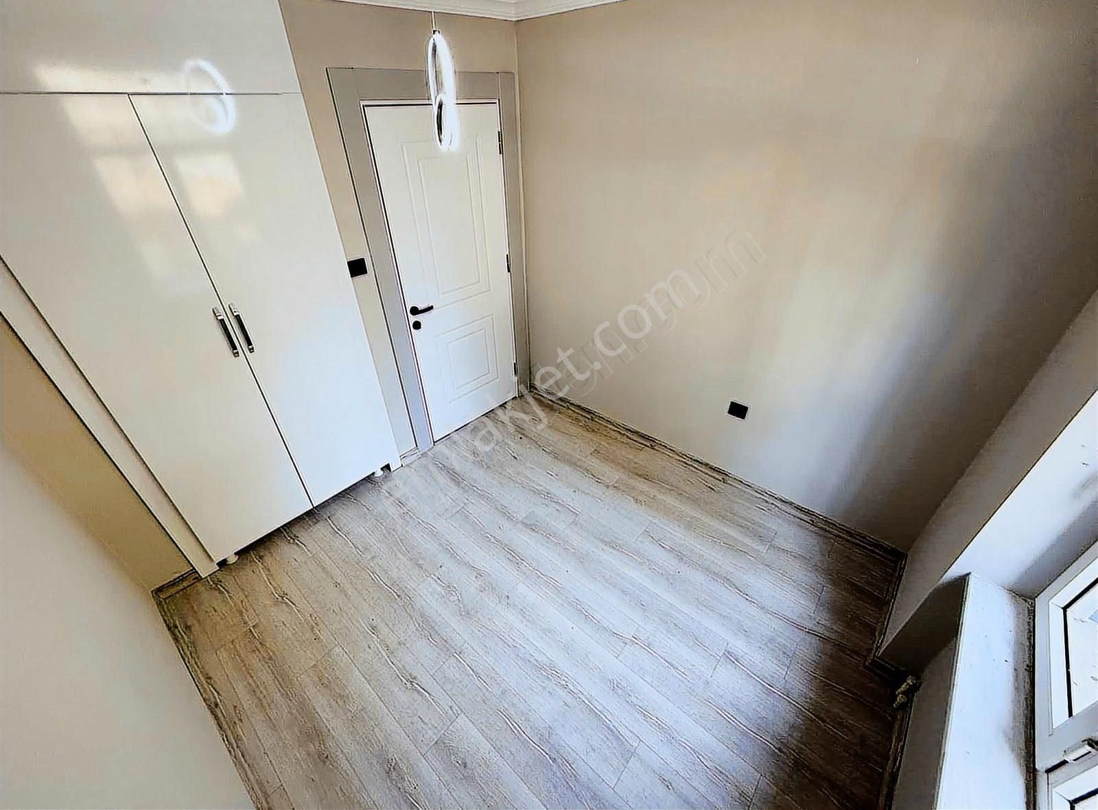 Parladan Yüksek Giriş Köşe Cephe 3+1 Şık Tasarımlı Konsept Daire - Görsel 30
