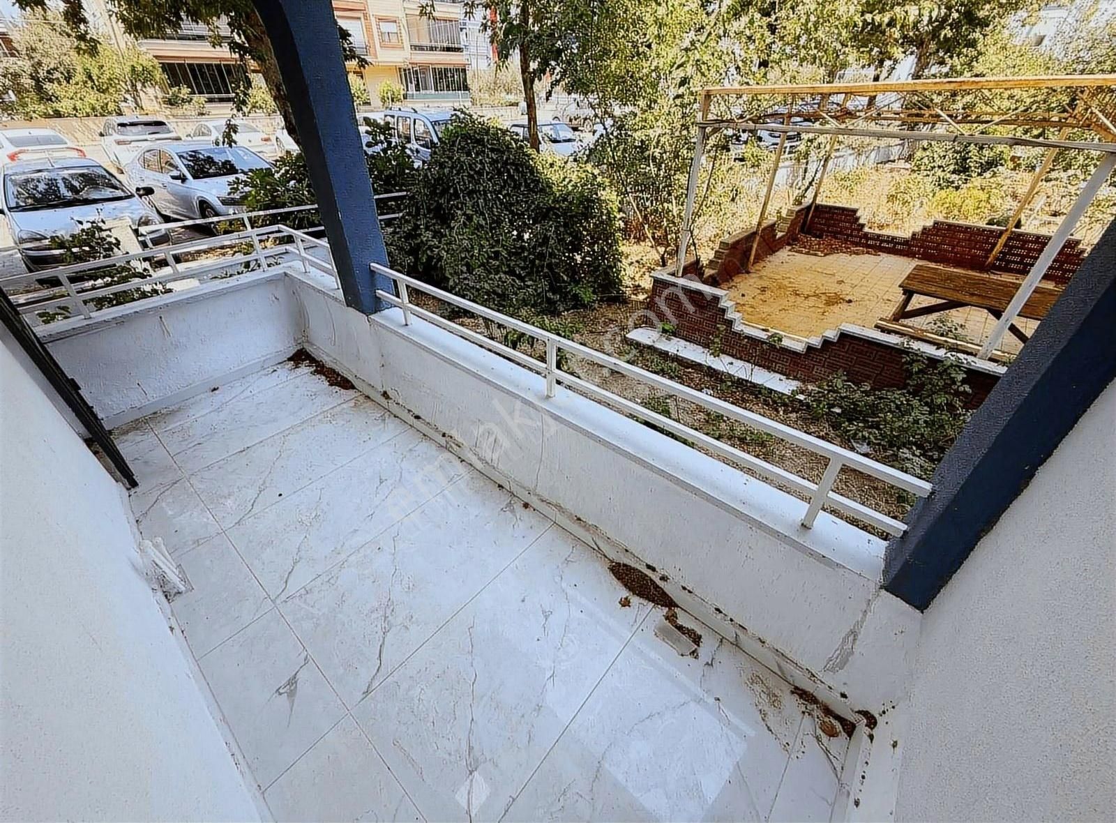 Parladan Yüksek Giriş Köşe Cephe 3+1 Şık Tasarımlı Konsept Daire - Görsel 5