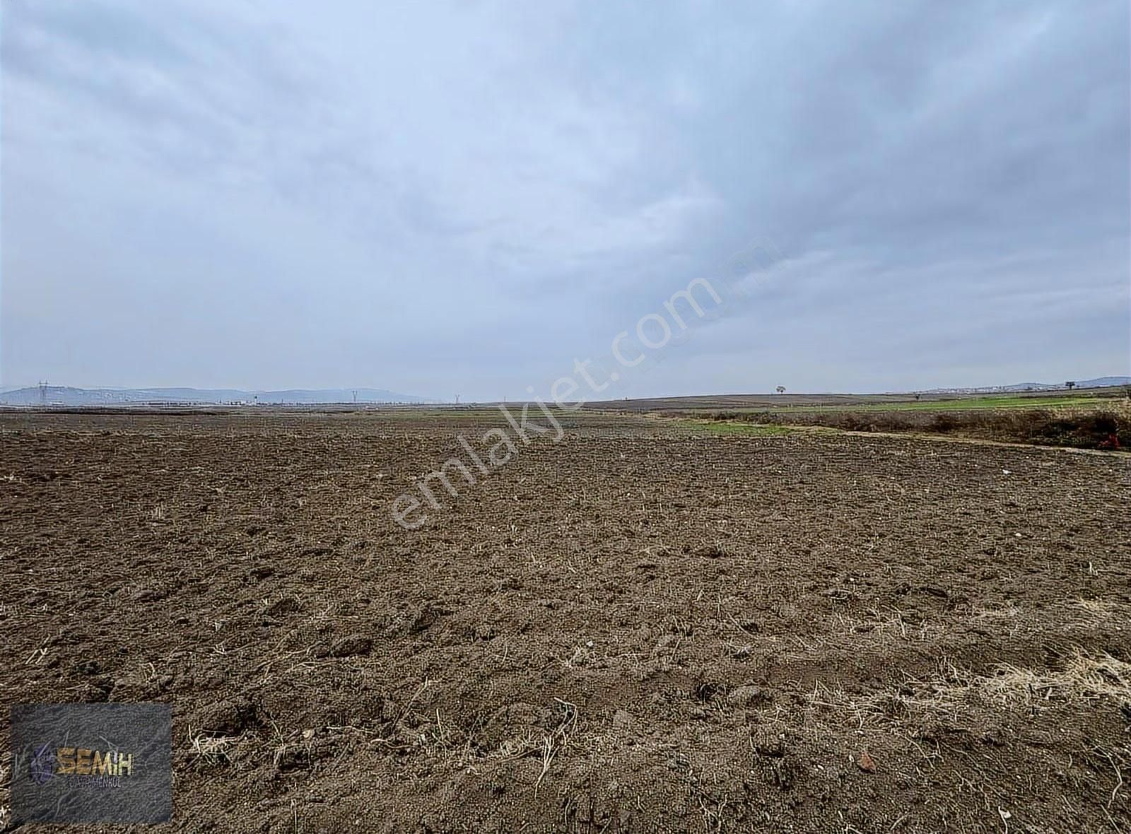 Semih'den Ebeköyde Yol Su Mevcut Tam Bir Hobilik Bahçe - Görsel 4