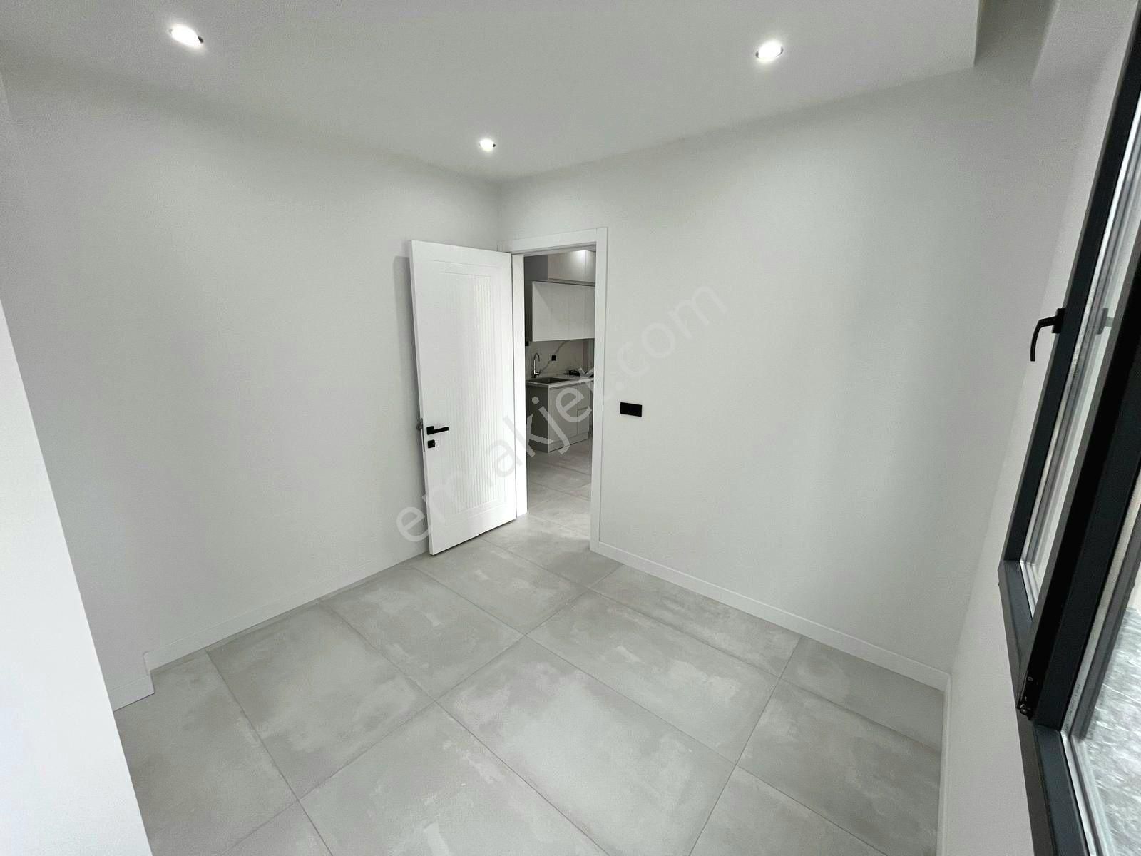 Yenişafak'ta 1+1 Ve 2+1 Seçenekli Sıfır Suit Lüks Daireler - Görsel 3