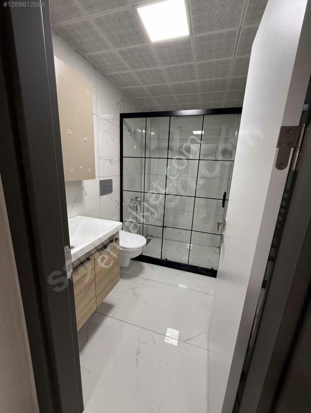 Sıfır Menderes Te 3+1 Arakat Cam Balkonlu Ön Cephe Ebeveyn Banyolu - Görsel 9